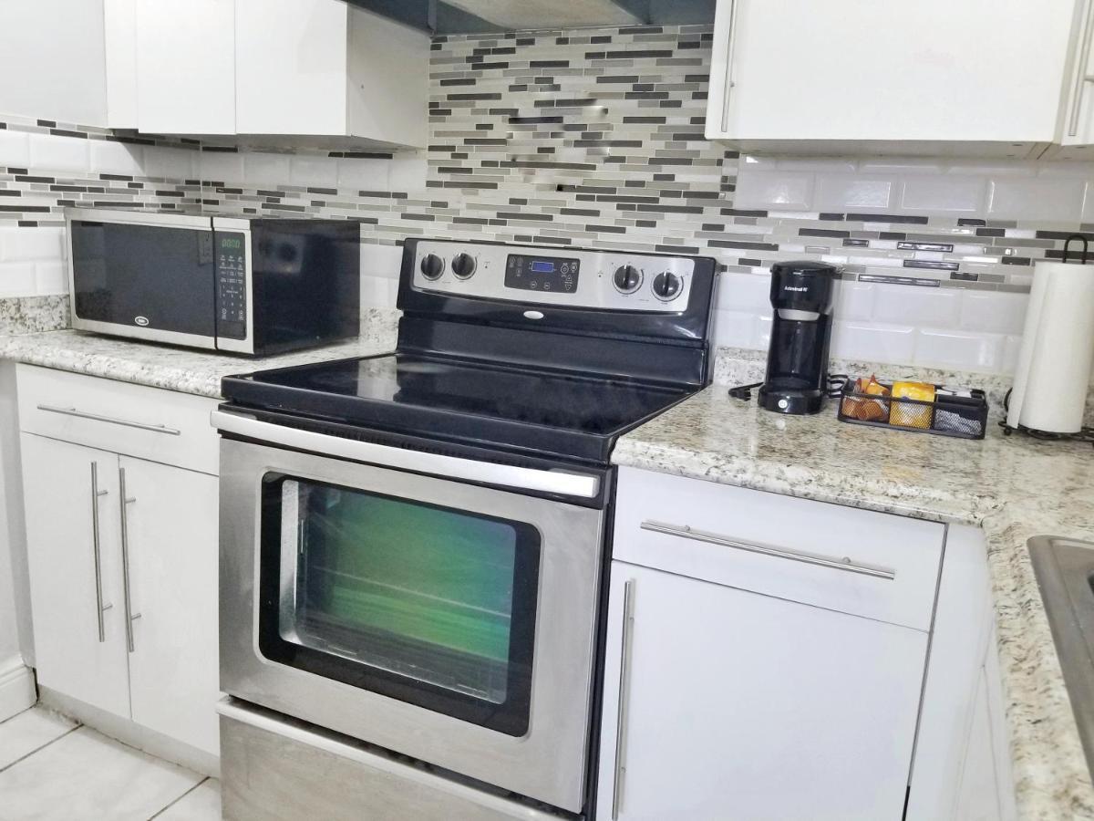 Glam Apartment 5 Miles From Hard Rock Stadium Miramar Εξωτερικό φωτογραφία